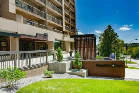 Large 1 & 2 Bedroom Apartments - Amazing Views of...