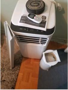 Portable air conditioner