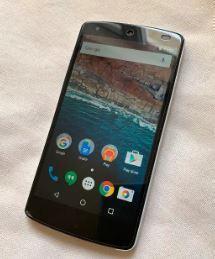 Unlocked Google Nexus 5 LG w/case in great working conditions!