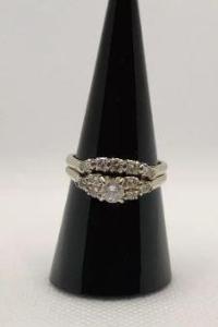 18k White Gold Engagement Ring Set with Wedding Band Included