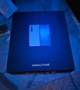 Samsung Galaxy Z Fold 5