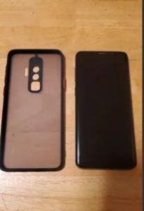 Samsung Galaxy S9 with case