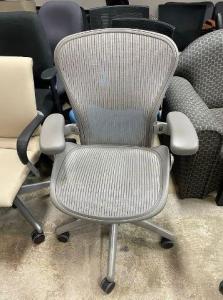 Herman Miller Aeron Chair-Excellent Condition-Call us now!