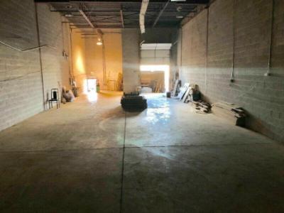 2,500 sqft private industrial warehouse for rent in Brampton