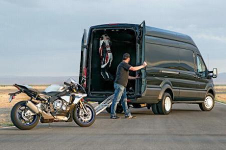 Motorcycle-Tow-Cheap-Transporter-Enclosed--Can-Am Spyder-Storage $80.00