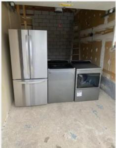Like new Brand new 30”w Fridge can Deliver