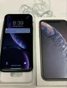 iPhone Xr 64GB (Unlocked) Like New Condition