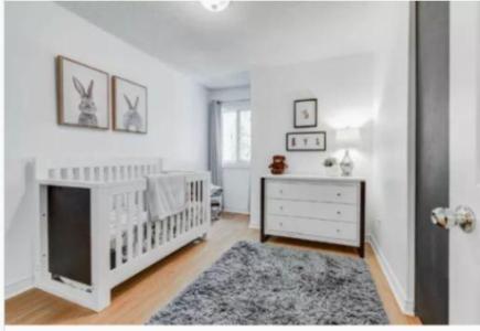 Kidz Decoeur Crib - Greenwich Collection - solid wood