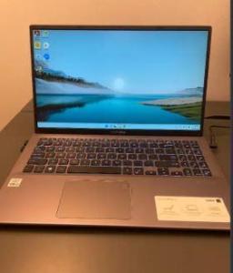Asus Vivobook 15 Laptop (Negotiable)