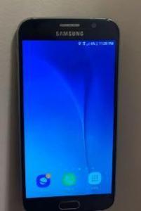 Samsung galaxy S6 read description price negotiable