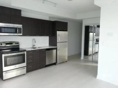 1 Bed, 1 Bath Downtown Condo for Rent - Bathurst & Lakeshore $2,000