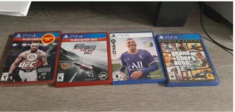 PS5 WITH BOX GAMES AND RECEIPT