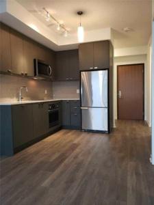 North York new condo (close to subway) $1,800.00