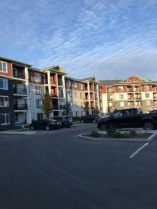 Super nice 2 bedroom condo unit $1,275.00