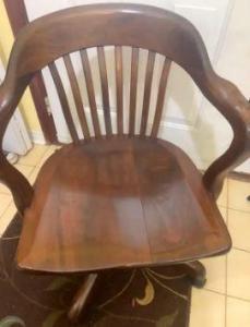 Solid Wood swivel office chair with wheels