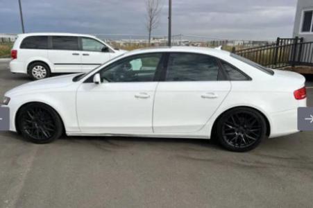 2010 Audi A4 2.0T Premium Plus SUNROOF, HEATED LEATHER SEATS