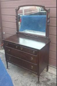 Antique late 1800s - early 1900s Mahogany WOOD Dresser w/Mirror