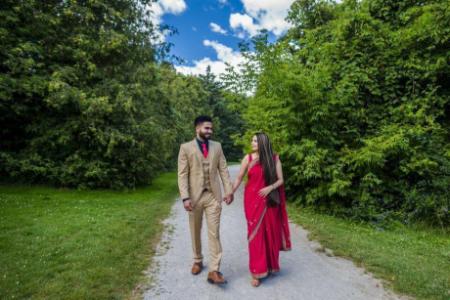 HIGH QUALITY PHOTOGRAPHER AND VIDEOGRAPHER * * * * * * *