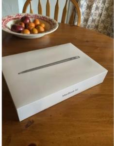 New sealed in box 13in MacBook Air 16gb