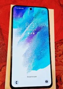 LNIB)Samsung Galaxy S21 FE 128GB Unlocked