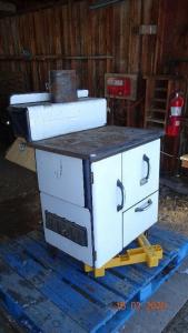 Wood Kitchen Stove $400.00
