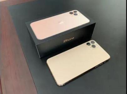 iPhone 11 Pro Max 512GB (Unlocked) Like New Condition