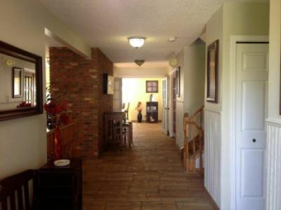 Safe, Reliable, Accommodation in Upscale SW Neighbourhood