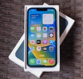 New, Unused 128GB Apple iPhone 13 with 100% Battery Health