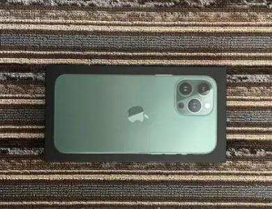 iPhone 13 Pro Max Brand New in Box Unlocked with Warranty