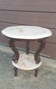 Used good shape Round StoneTable in good shape