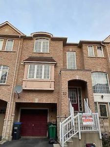 Townhouse for Sale near Sheridan College,Shoppers world Brampton